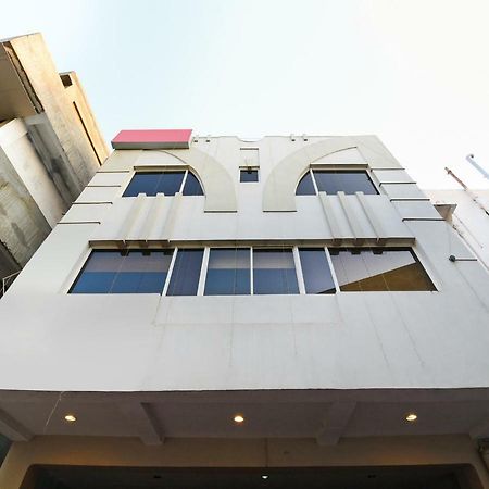 Oyo 28856 Manjeera Inn Βιζαχαπατνάμ Εξωτερικό φωτογραφία