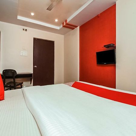 Oyo 28856 Manjeera Inn Βιζαχαπατνάμ Εξωτερικό φωτογραφία