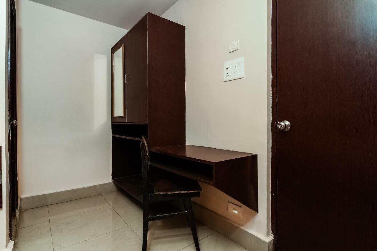 Oyo 28856 Manjeera Inn Βιζαχαπατνάμ Εξωτερικό φωτογραφία